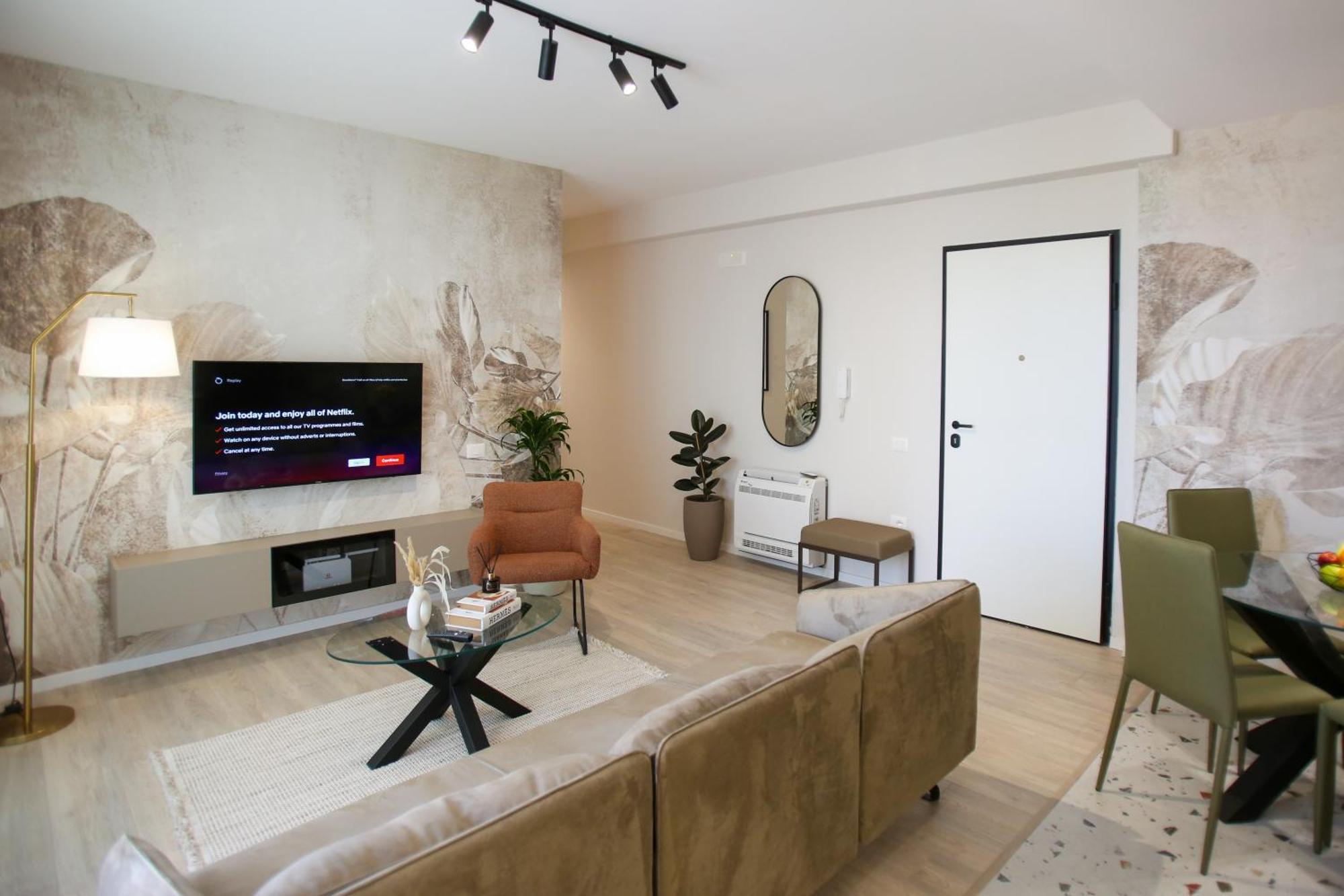 Апартаменты Taushani Apartment, *
